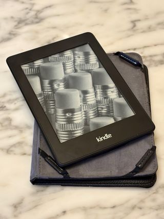 Ebook KINDLE PAPERWHITE  + FUNDA