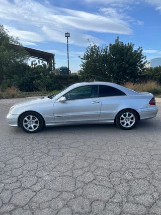 Mercedes-Benz  CLK 2003