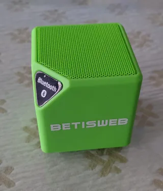 Altavoz Bluetooth BETISWEB Verde
