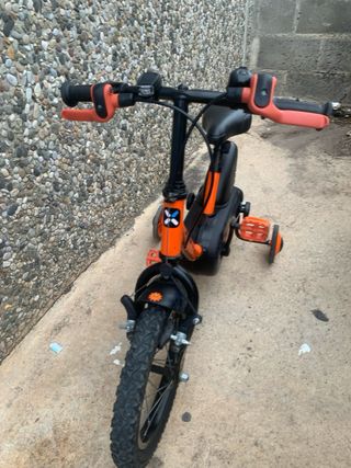 Bici infantil 14” BTiwn en buen estado (2-5 años)
