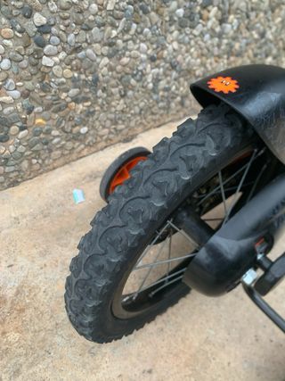 Bici infantil 14” BTiwn en buen estado (2-5 años)