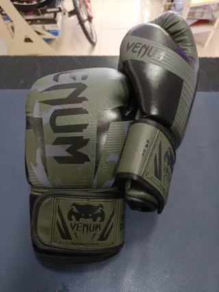 Guantes Boxeo Venum 12 oz Camuflaje