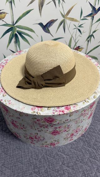 Canotier y Pamela para bodas