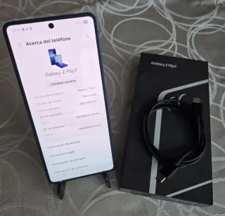 Samsung Z Flip 7 256GB Azul