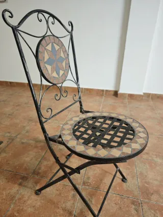 4 Sillas de Metal con Cerámica