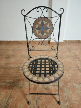 4 Sillas de Metal con Cerámica