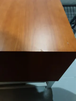 OPORTUNIDAD Cajonera de madera