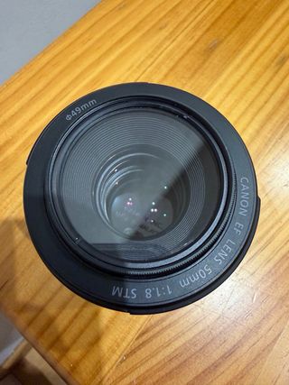 Canon 50mm f/1.8 Objetivo con filtro UV