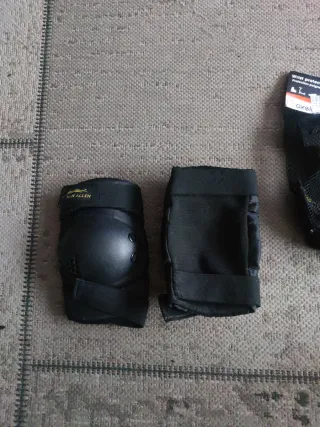 Protecciones Patinaje Talla L manos y M Rodilleras