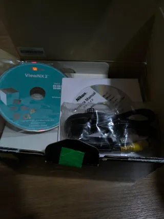 Cámara Nikon D3300+objetivos. 7818 disparos