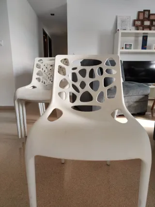 Juego 4 Sillas Polipropileno Blancas