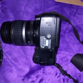 Cámara Canon EOS 400D Digital Kit