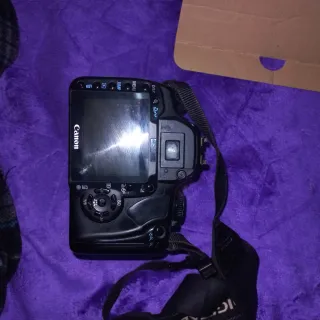 Cámara Canon EOS 400D Digital Kit