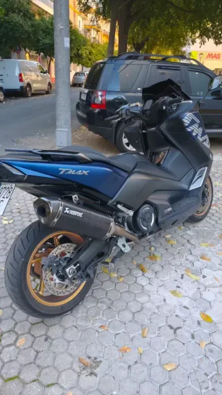 YAMAHA TMAX 530 SX
