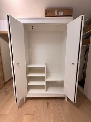 Armario blanco IKEA IDANÄS
