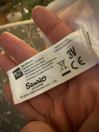 Bebé Llorón Hello Kitty