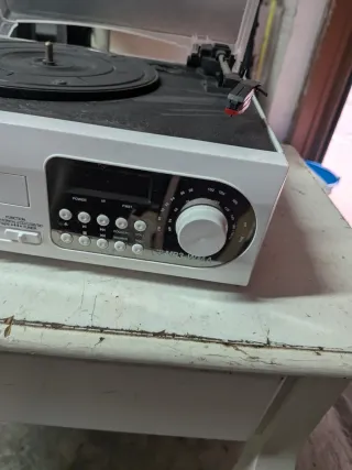 Giradischi Majestic TT.38 CD/TP/USB/sd non funzion