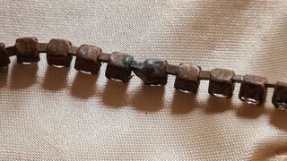 Collana vintage con cristalli e pendente a goccia