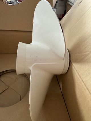 Hélice Yamaha Original paso 13