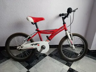 Bicicleta Infantil Roja 18