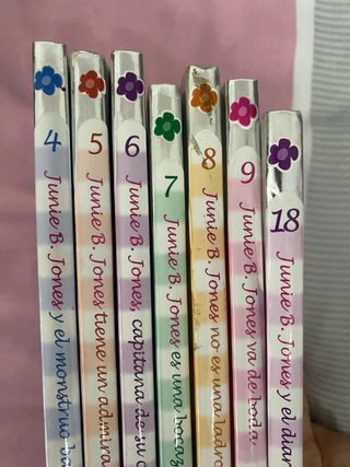 7 libros de la coleccion Junie B.Jones
