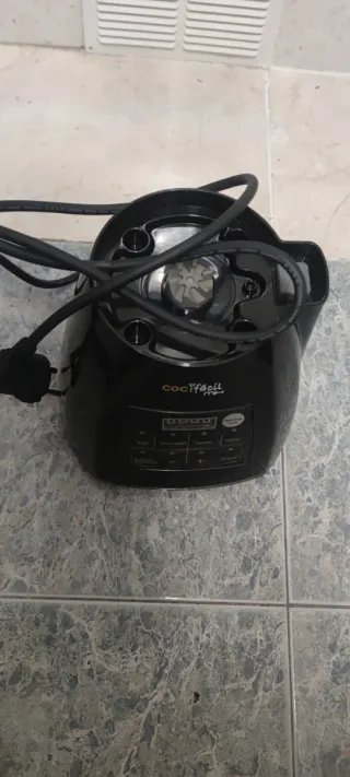 Robot de cocina multifunción negro