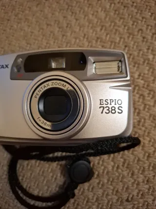 Cámara Pentax Espio 738S Plata