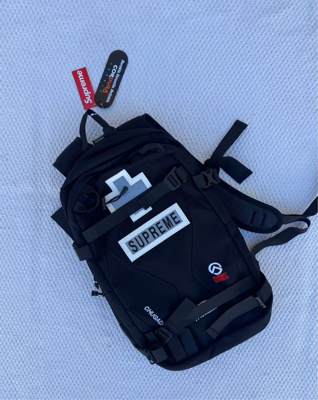Mochila The North Face x Supreme Negra