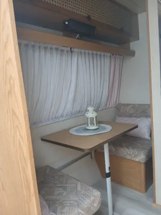 Caravana Bürstner menos de 750kg con documentación