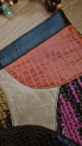 Bolso bandolera piel auténtica hecho a mano