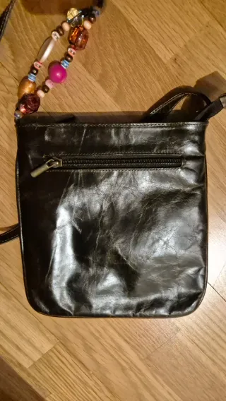 Bolso bandolera piel auténtica hecho a mano