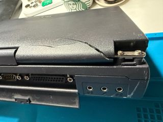 Portátil antiguo Acer Extensa 355 MMX