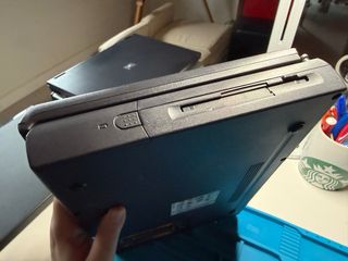 Portátil antiguo Acer Extensa 355 MMX