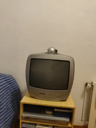 Televisor Philips 14 Gris