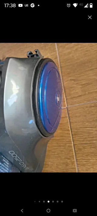 Aspiradora Taurus con accesorios