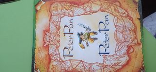 Cuenta cuentos bilingües: Peter Pan ; La gallina de los huevos de oro ; El flautista de Hamelin (Vol.9) (English and Spanish Edition)