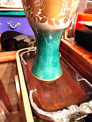 Longo vaso in porcellana vintage oro zecchino