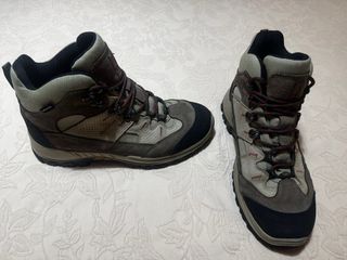 Botas de montaña Quechua hombre