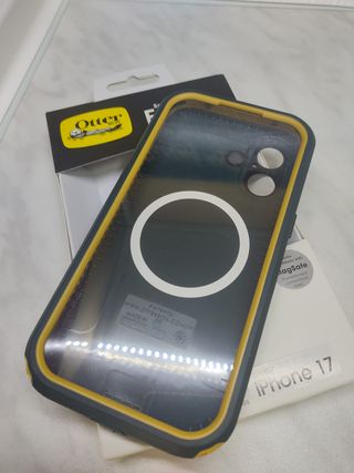 Funda 360 iPhone 17 verde militar