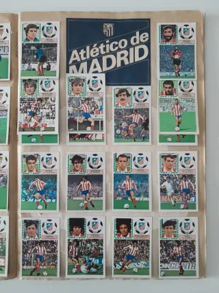Álbum Liga Este 83-84 completo