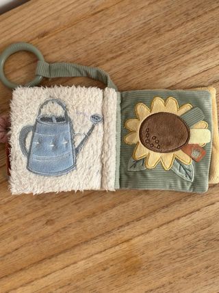 Libro de tela suave para bebé Little Dutch