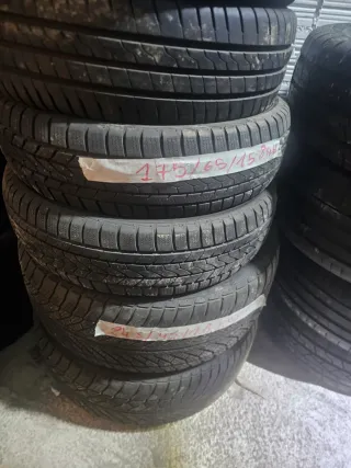 Lote de neumáticos 225/45 R17 y 205/55/16 91H