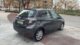 Toyota Yaris 2013