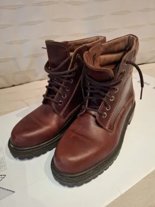 Botas de montaña marrones talla 44