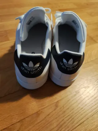 Adidas Stan Smith 43 1/3 Nuevas con etiquetas