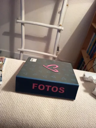 Álbum de fotos con corazones