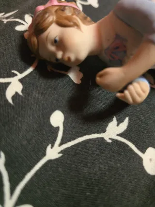 Statuina Avon 1982 Bambina Porcellana