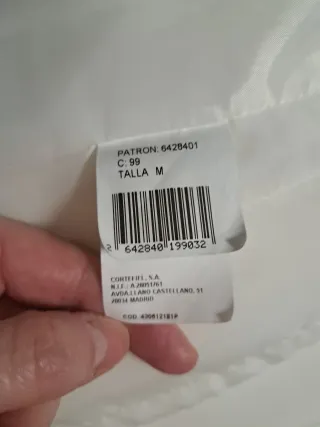 Cazadora Cortefiel impermeable Talla M