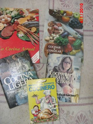 LIBROS DE COCINA 10€ TODOS o 5€ CADA FOTO