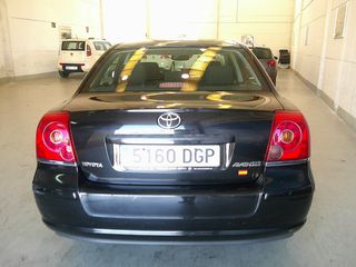 Toyota Avensis 2005